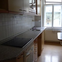 PRONAJATO 3+1, 75 m2, cihla, nezařízený, Praha 7 - Letná, dům stojí přímo u parku Stromovka, 16.440,-- Kč/měs. + energie
