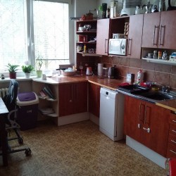 PRODÁNO OV, 3+1/L, 76 m2, panel, klidné místo vedle lesoparku, bezbariérový přístup do domu, Praha 4 - Modřany, 3,650.000,-- Kč