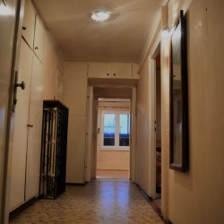 PRODÁNO DR., 3+KK/terasa, 80 m2, cihla, metro Palmovka 10 min. pěšky, s výhledem do parku Pod Korábem, 3,650.000,-- Kč