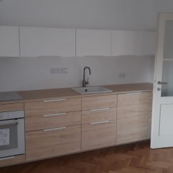 PRONAJATO OV, 3+KK/3xTerasa, 69 m2, částečně vybavený, krásné místo u parku Stromovka, 22.565,-- Kč/měs, k nastěhování ihned