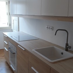 PRONAJATO OV, 3+1/B, 73 m2, částečně vybavený, krásné místo u parku Stromovka, 26.500,-- Kč/měs, k nastěhování