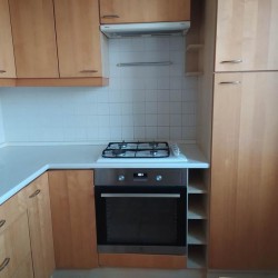 PRONAJATO CIHLA 2+1/L 54 m2, Praha 6- BŘEVNOV, nezařízený, klidné místo kousek od metra Petřiny, 19.500,-- Kč + služby + elektřina